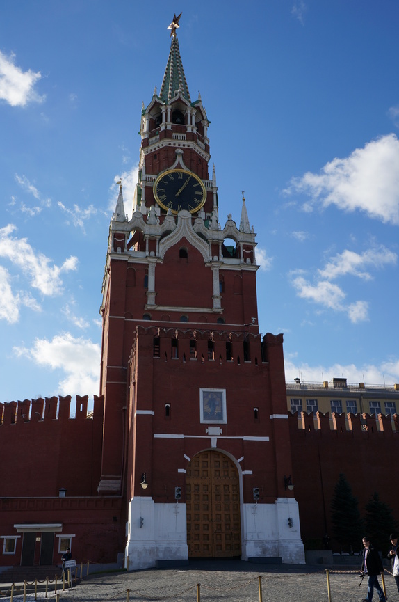 Вид спасской башни кремля фото