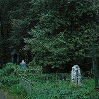 Старое кладбище у Свято-Введенской церкви